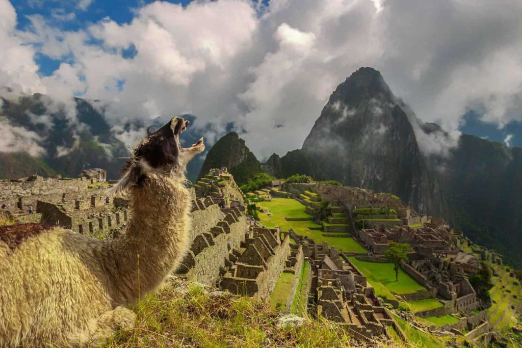 27 Amazing Historical Places in the World